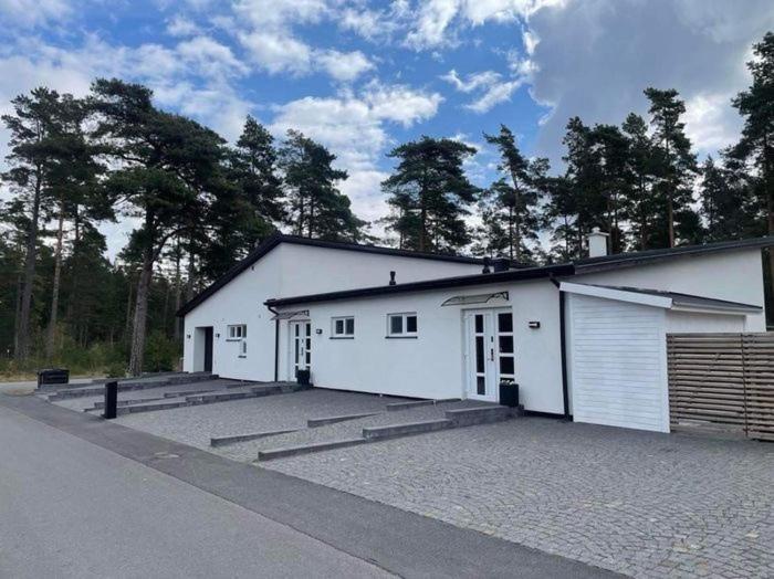Nyrenoverad Lagenhet Åhus Kültér fotó